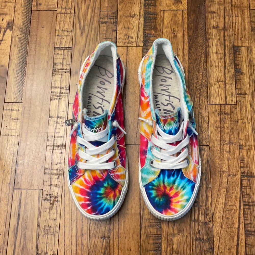 Women’s size 8 Blowfish Shoes
